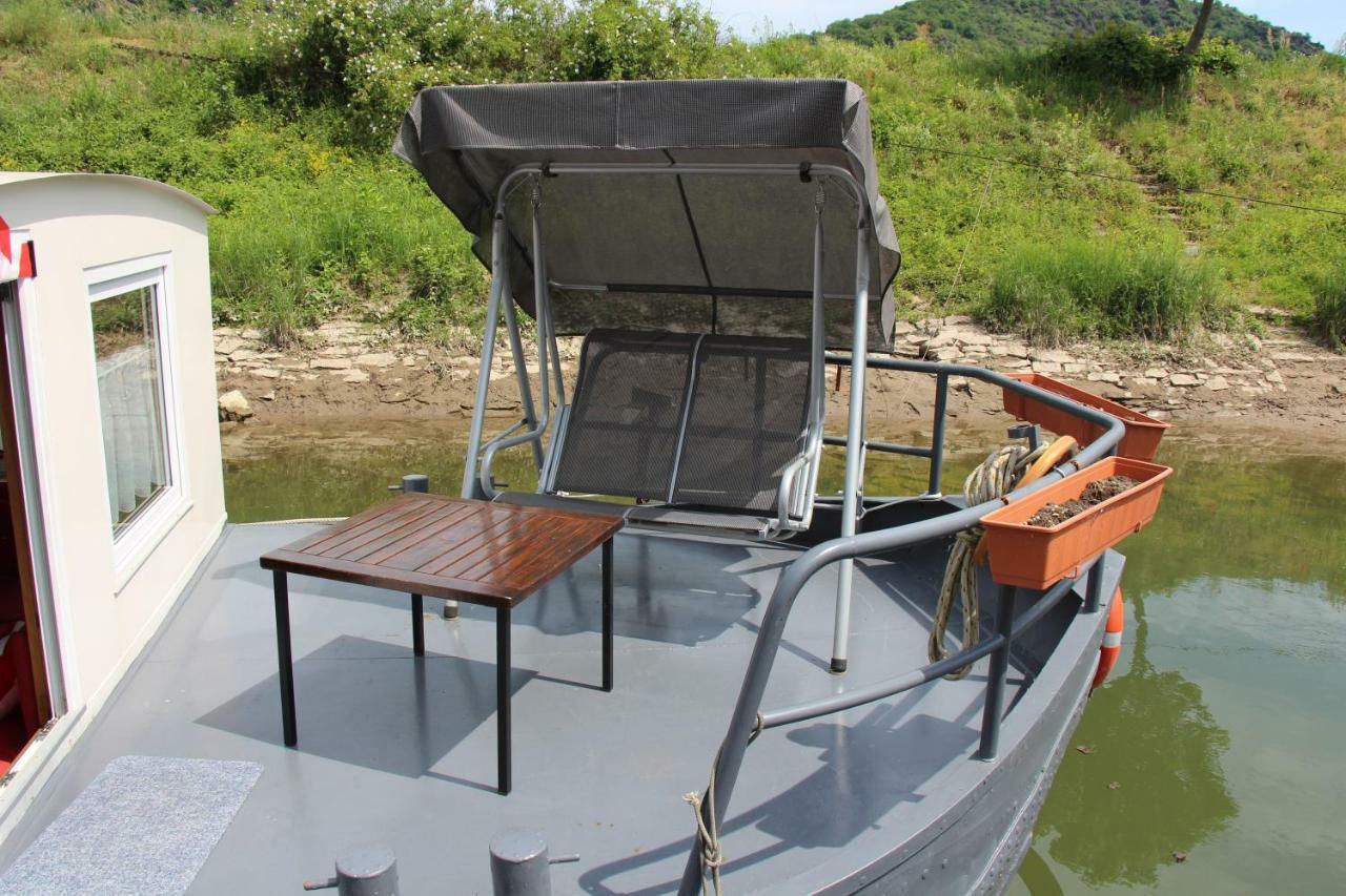 Отель Hausboot Bounty Санкт-Гоар Экстерьер фото
